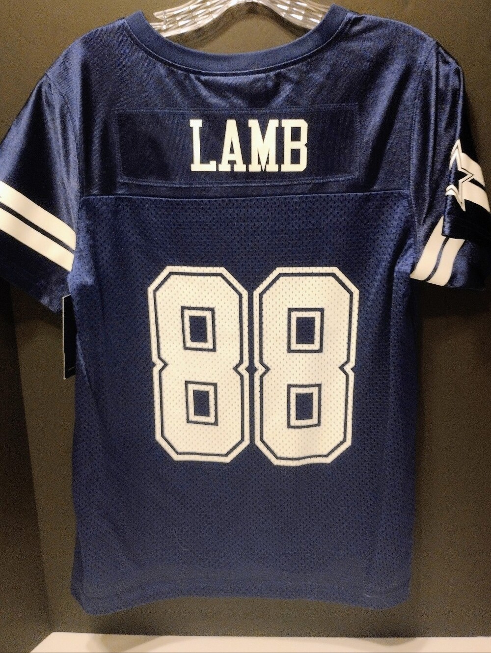 NFL Dallas Cowboys Jersey Shirt Men's Size Medium Lamb #88